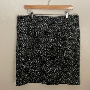 EUC Michael Kors Skirt. Size XL